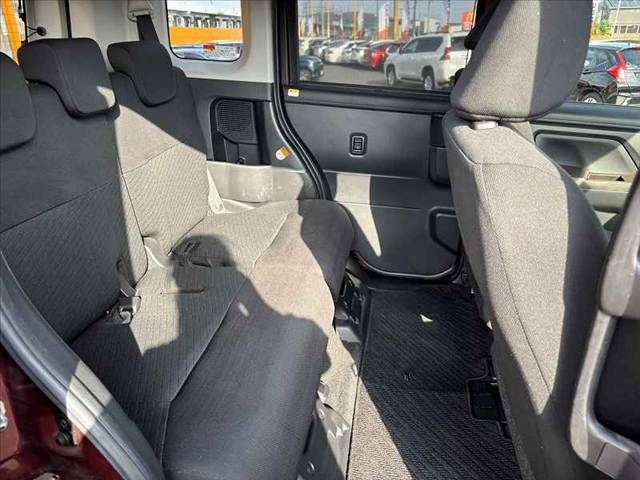 TOYOTA ROOMY 2019