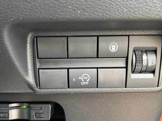 MITSUBISHI ek X 2020