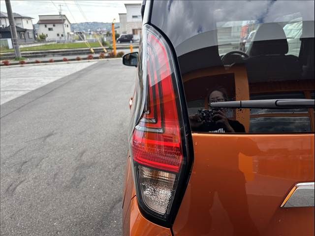 MITSUBISHI ek X 2020