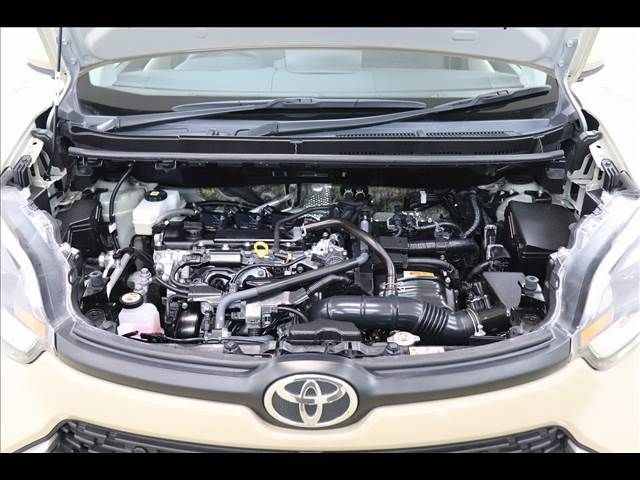 TOYOTA SIENTA HYBRID 2022