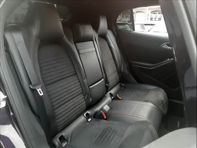 MERCEDES BENZ MERCEDES BENZ GLA class 2015