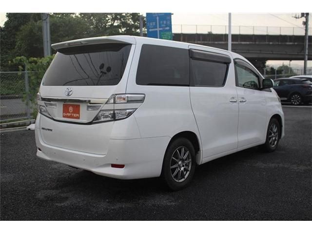 TOYOTA VELLFIRE 2012