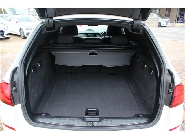 BMW BMW 5series TOURING 2012