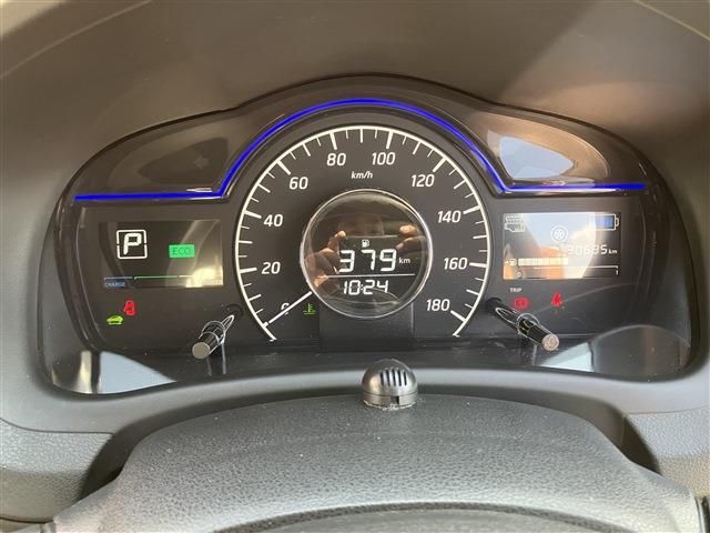 NISSAN NOTE 4WD 2020