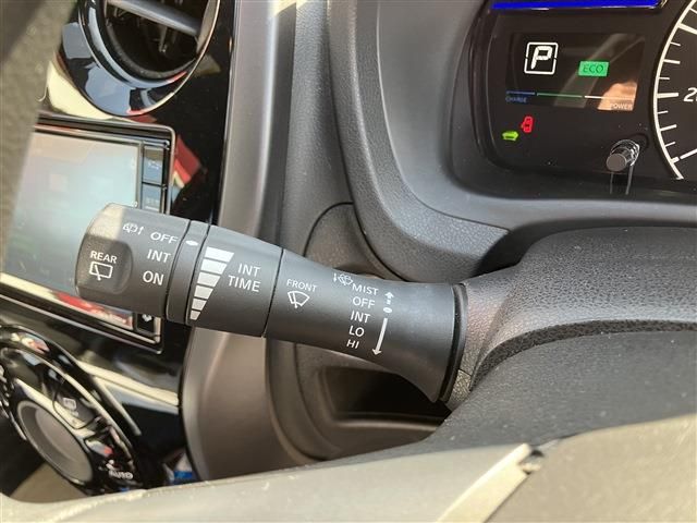 NISSAN NOTE 4WD 2020