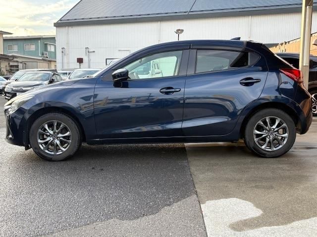 MAZDA DEMIO 2018