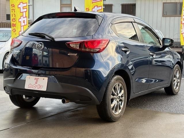 MAZDA DEMIO 2018