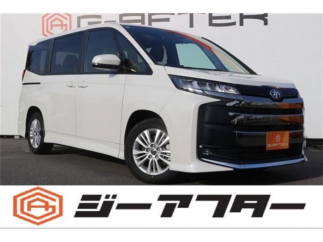 TOYOTA NOAH 2023