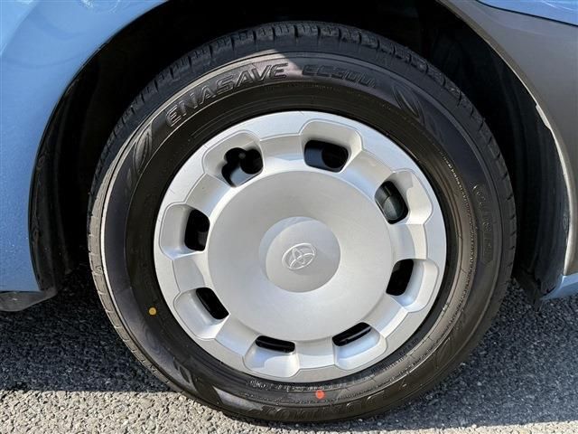 TOYOTA SIENTA HYBRID 2023