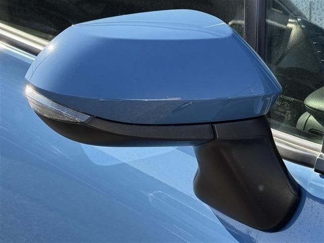 TOYOTA SIENTA HYBRID 2023