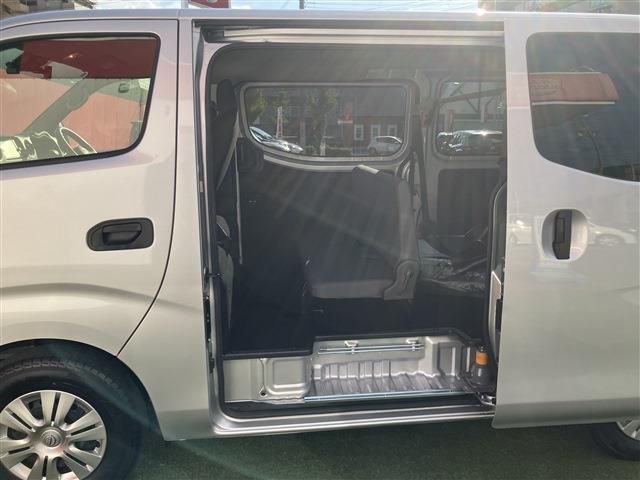 NISSAN CARAVAN van 2WD 2024