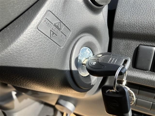 NISSAN CARAVAN van 2WD 2024