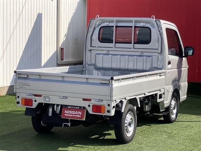 NISSAN CLIPPER truck 4WD 2025