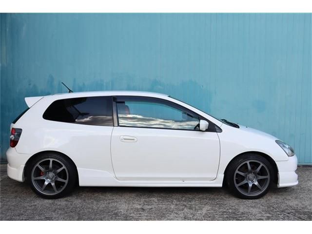 HONDA CIVIC hatchback 2004