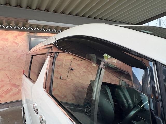 TOYOTA ALPHARD 4WD 2016