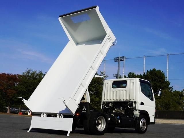 MITSUBISHI CANTER 2019