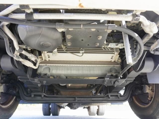 MITSUBISHI CANTER 2019