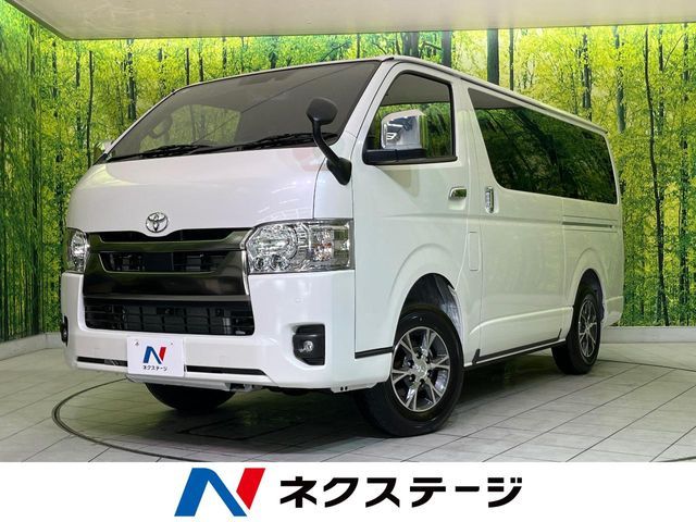 TOYOTA HIACE van 4WD 2025