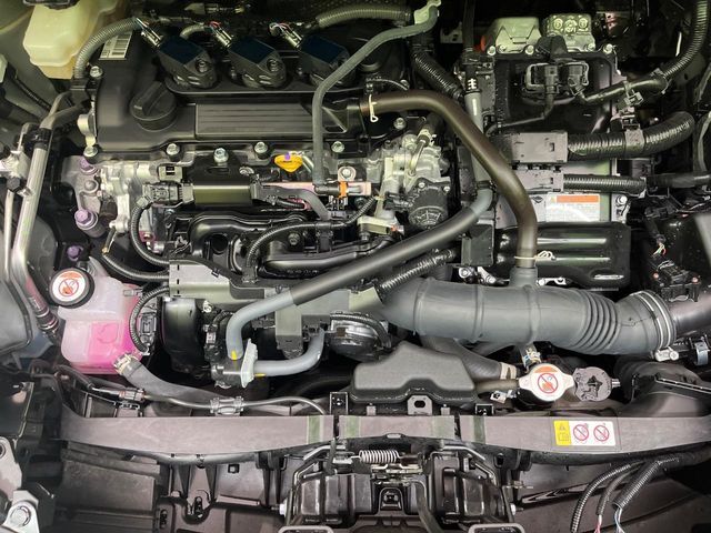 TOYOTA SIENTA HYBRID 2024