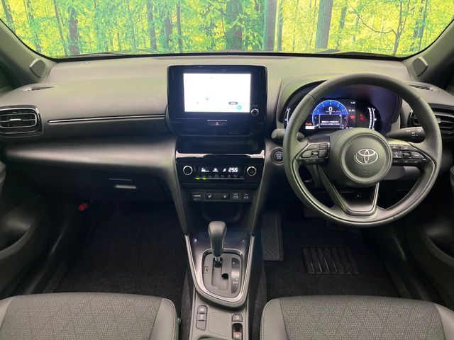 TOYOTA YARIS CROSS 2025