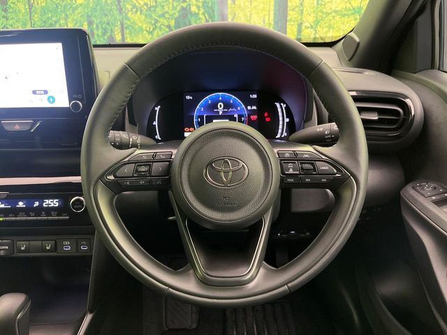 TOYOTA YARIS CROSS 2025
