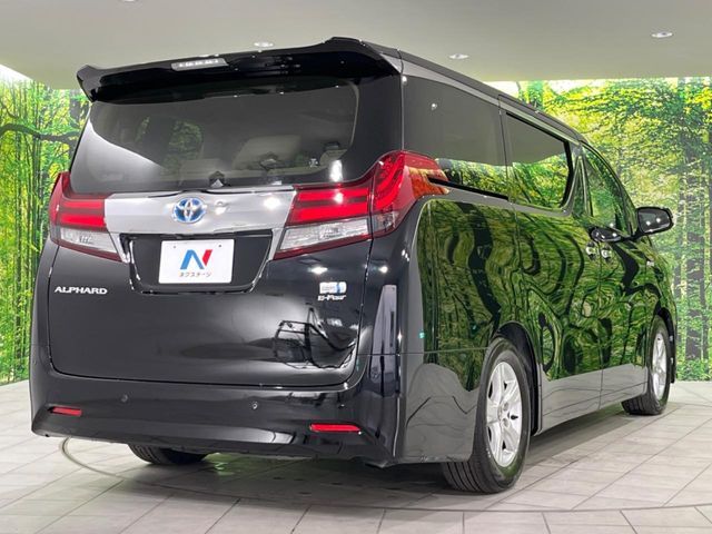 TOYOTA ALPHARD hybrid 4WD 2017