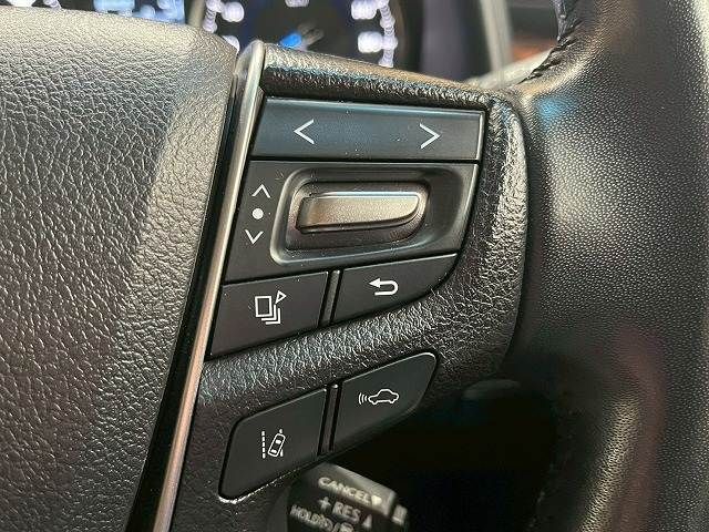 TOYOTA ALPHARD hybrid 4WD 2019