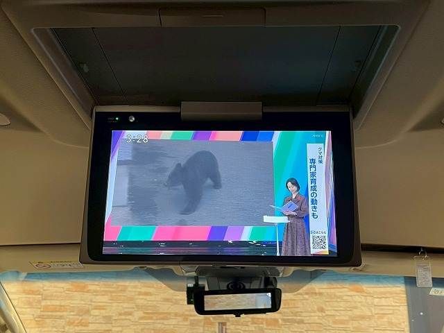 TOYOTA ALPHARD hybrid 4WD 2019