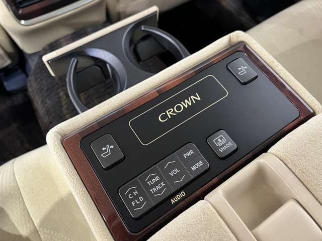 TOYOTA CROWN sedan hybrid 2013