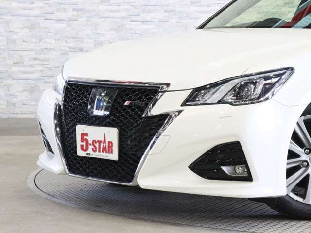 TOYOTA CROWN sedan hybrid 2018