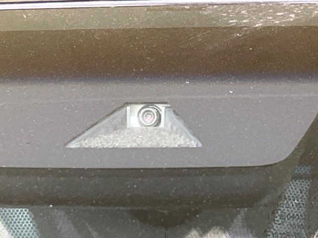 TOYOTA HARRIER HYBRID 2021