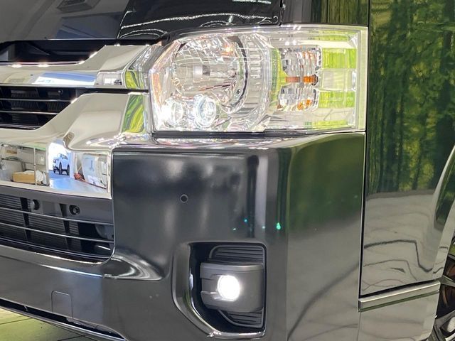 TOYOTA HIACE wagon 2023