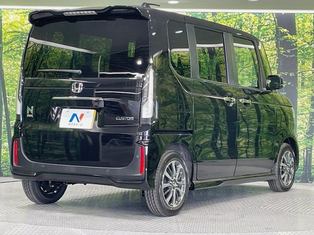 HONDA N BOX CUSTOM 2025