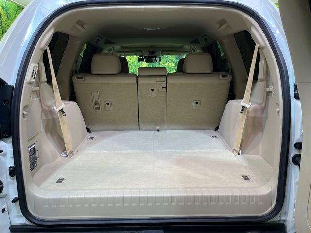 TOYOTA LANDCRUISER PRADO 2023