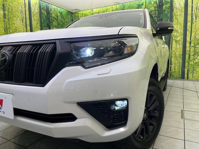 TOYOTA LANDCRUISER PRADO 2023