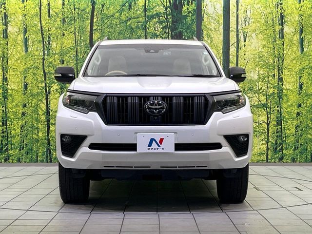 TOYOTA LANDCRUISER PRADO 2023