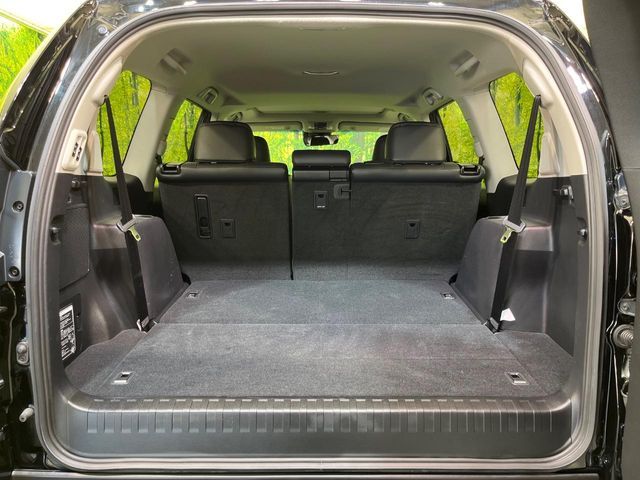 TOYOTA LANDCRUISER PRADO 2023