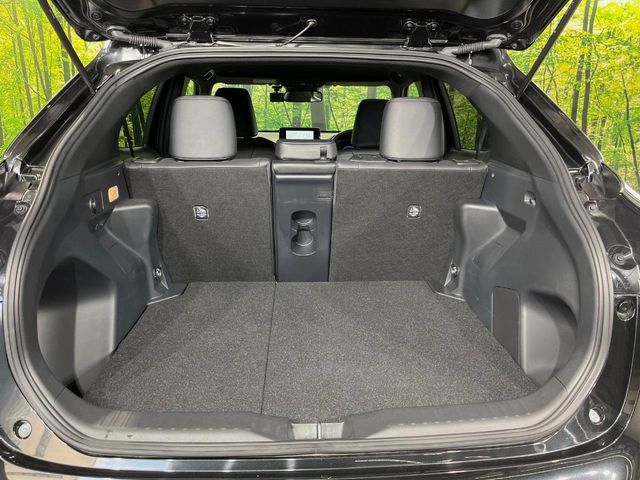 TOYOTA YARIS CROSS 2024