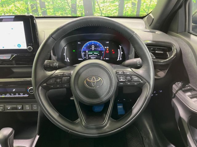 TOYOTA YARIS CROSS 2024