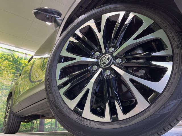 TOYOTA YARIS CROSS 2024