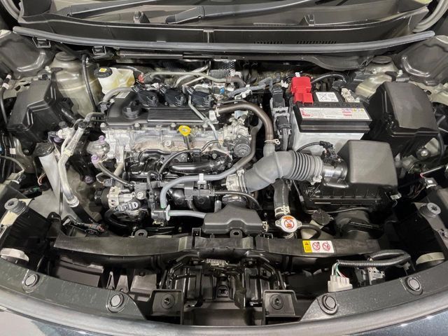 TOYOTA YARIS CROSS 2024