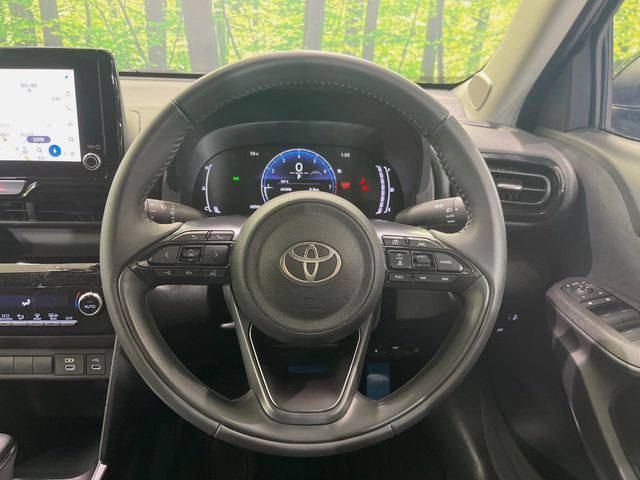 TOYOTA YARIS CROSS 2025
