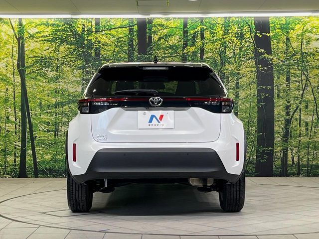 TOYOTA YARIS CROSS 2025