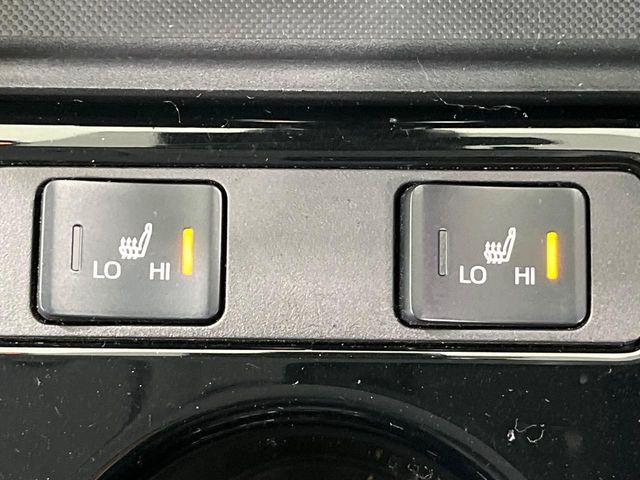 TOYOTA PRIUS PHV 2019