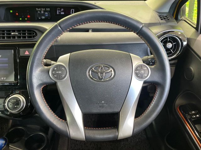 TOYOTA AQUA 2014
