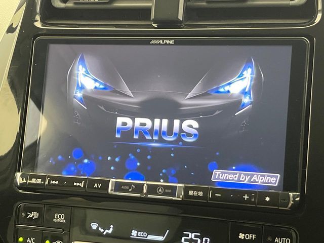 TOYOTA PRIUS 2017