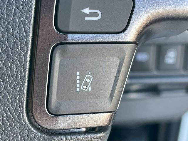 TOYOTA HIACE van 2WD 2025