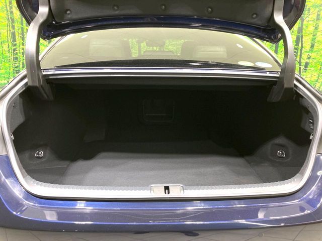 TOYOTA LEXUS ES300h 2019