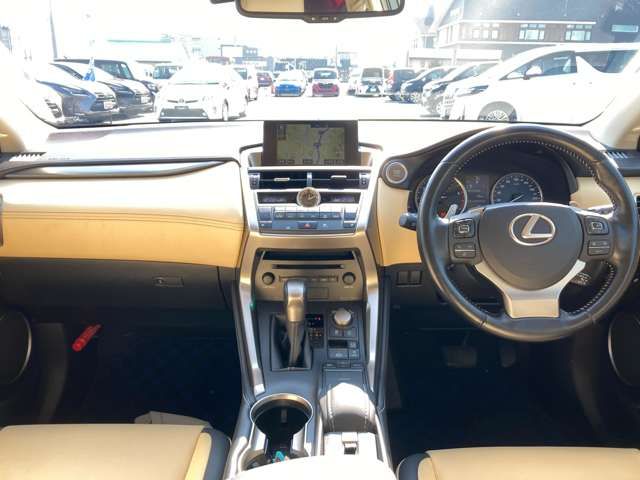 TOYOTA LEXUS NX200t AWD 2016