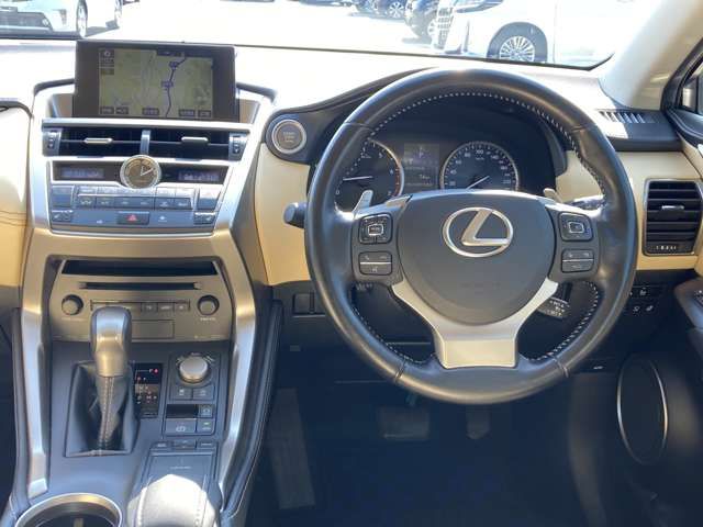 TOYOTA LEXUS NX200t AWD 2016